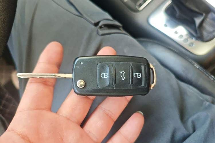 Used Volkswagen Tiguan 2012 1.8TSI Automatic All-Wheel Drive Elite Edition Vehicle Key