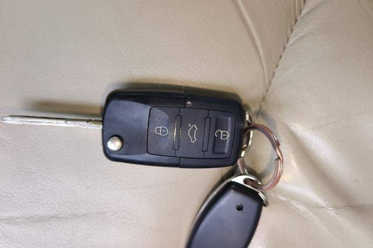 Used Volkswagen Tiguan 2012 1.8TSI Automatic All-Wheel Drive Fashion Edition Vehicle Key