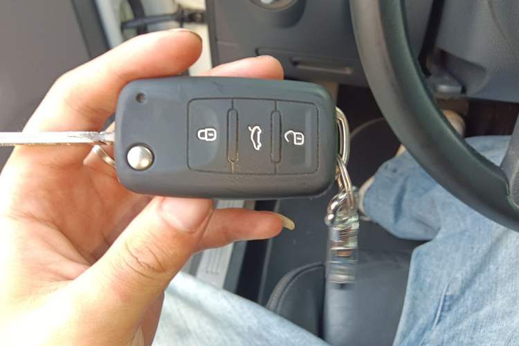 Used Volkswagen Tiguan 2012 2.0 TSI Comfort Edition Vehicle Key