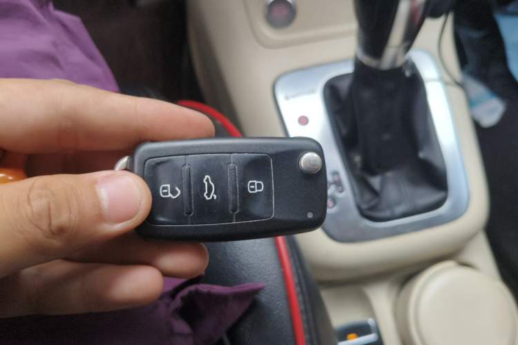 Used Volkswagen Tiguan 2012 2.0 TSI Automatic All-Wheel Drive Flagship Edition Vehicle Key