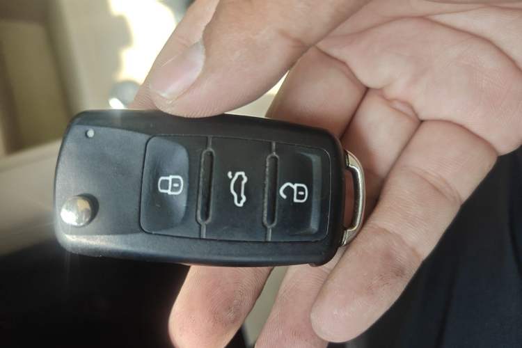 Used Volkswagen Tiguan 2012 2.0 TSI Automatic All-Wheel Drive Flagship Edition Vehicle Key