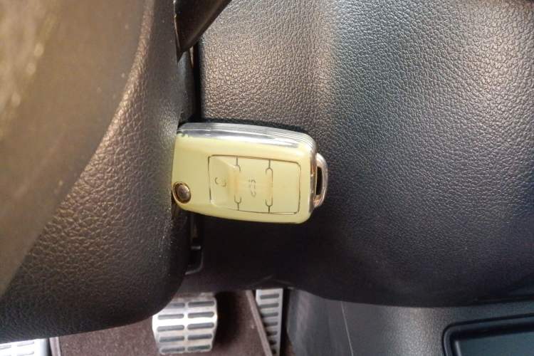 Used Volkswagen Tiguan 2012 2.0 TSI Comfort Edition Vehicle Key