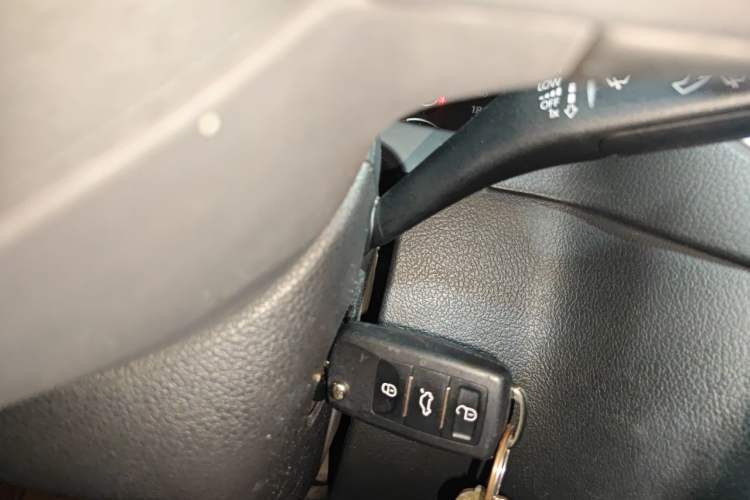 Used Volkswagen Tiguan 2012 1.8TSI Automatic All-Wheel Drive Elite Edition Vehicle Key