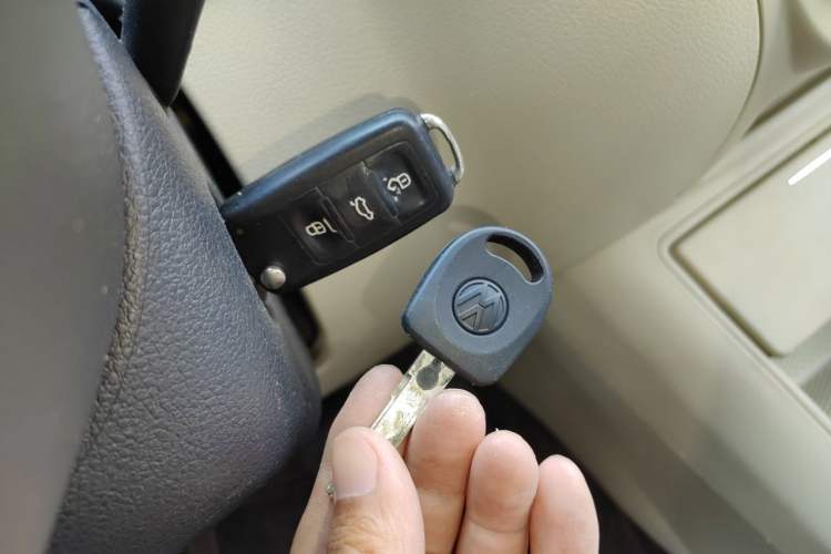 Used Volkswagen Tiguan 2012 1.8TSI Automatic All-Wheel Drive Elite Edition Vehicle Key