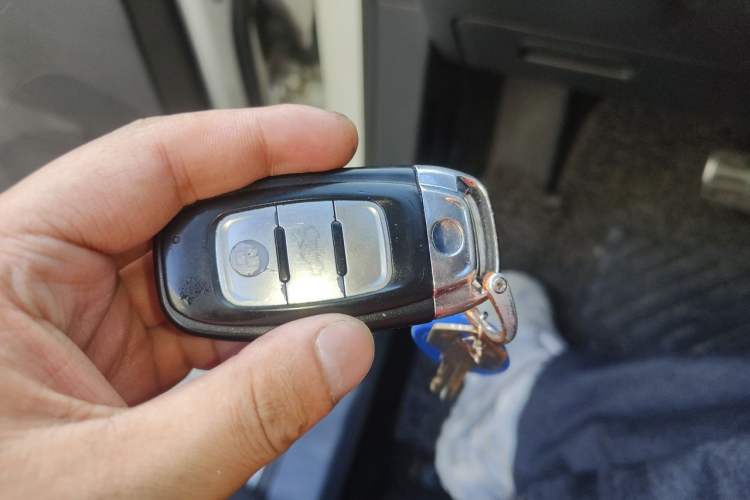 Used Volkswagen Tiguan 2012 2.0 TSI Automatic All-Wheel Drive Flagship Edition Vehicle Key