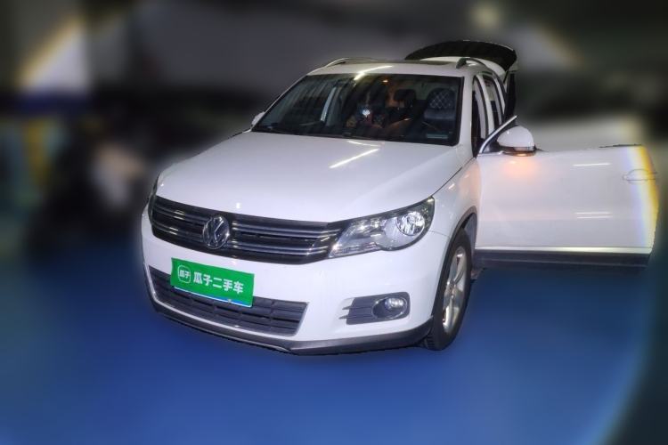 Used Volkswagen Tiguan 2012 1.8TSI Automatic All-Wheel Drive Elite Edition Guazi used car, China used car export, Used car for sale, Used  cars, Cheapest cars for sale