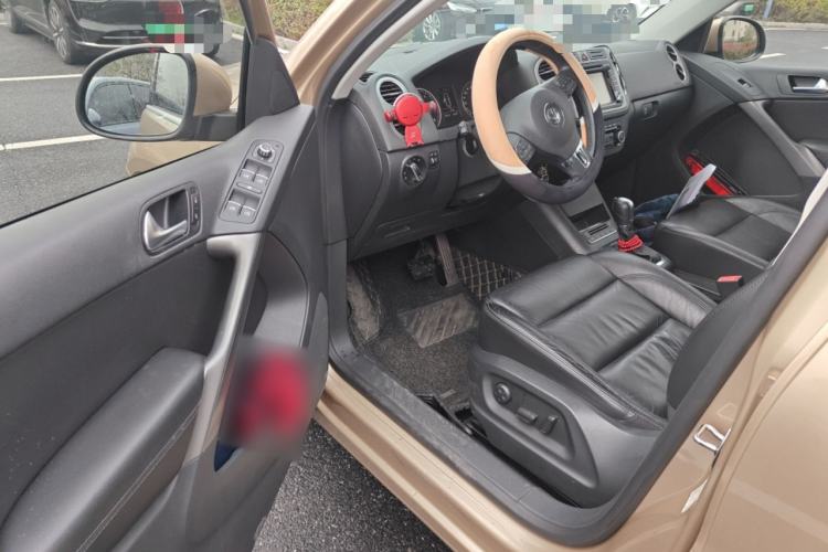 Used Volkswagen Tiguan 2012 1.8TSI Automatic All-Wheel Drive Elite Edition Driver Seat