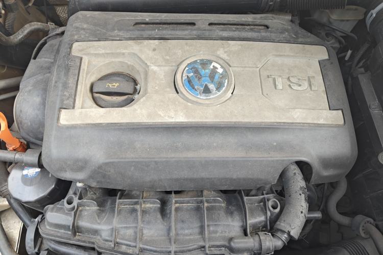 Used Volkswagen Tiguan 2012 1.8TSI Automatic Two-Wheel Drive Elite Edition Engine Bay