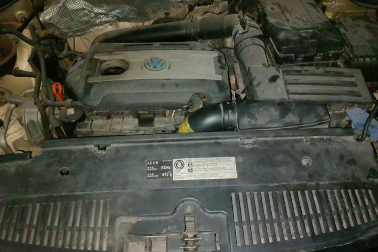 Used Volkswagen Tiguan 2012 1.8TSI Automatic All-Wheel Drive Elite Edition Engine Bay