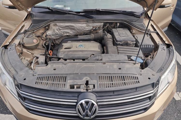 Used Volkswagen Tiguan 2012 1.8TSI Automatic All-Wheel Drive Elite Edition Engine Bay
