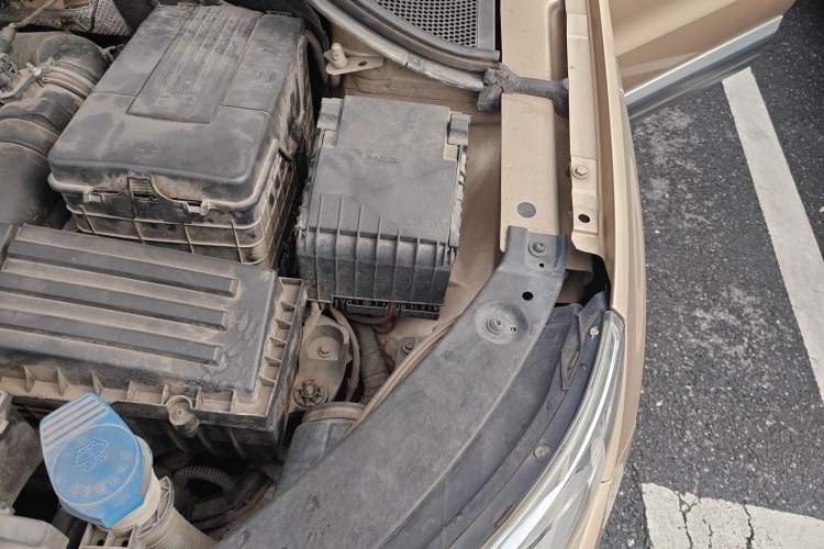 Used Volkswagen Tiguan 2012 1.8TSI Automatic All-Wheel Drive Elite Edition Engine Bay Left