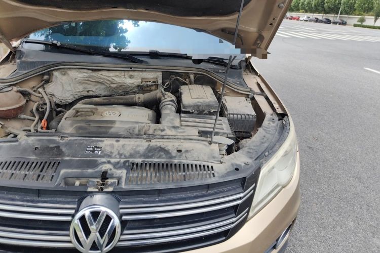 Used Volkswagen Tiguan 2012 1.8TSI Automatic All-Wheel Drive Elite Edition Engine Bay Left