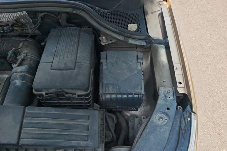 Used Volkswagen Tiguan 2012 1.8TSI Automatic All-Wheel Drive Elite Edition Engine Bay Left