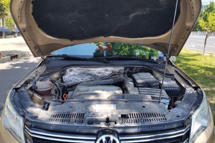 Used Volkswagen Tiguan 2012 1.8TSI Automatic Two-Wheel Drive Elite Edition Engine Bay