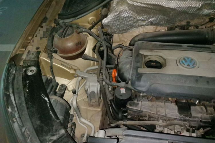 Used Volkswagen Tiguan 2012 1.8TSI Automatic All-Wheel Drive Elite Edition Engine Bay Right