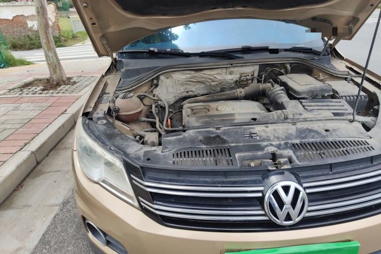 Used Volkswagen Tiguan 2012 1.8TSI Automatic All-Wheel Drive Elite Edition Engine Bay Right