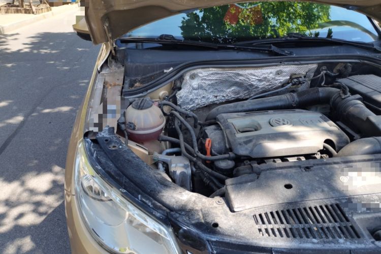 Used Volkswagen Tiguan 2012 1.8TSI Automatic Two-Wheel Drive Elite Edition Engine Bay Right
