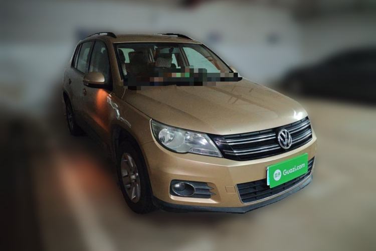 Used Volkswagen Tiguan 2012 1.8TSI Automatic All-Wheel Drive Fashion Edition Front Right 45 Deg