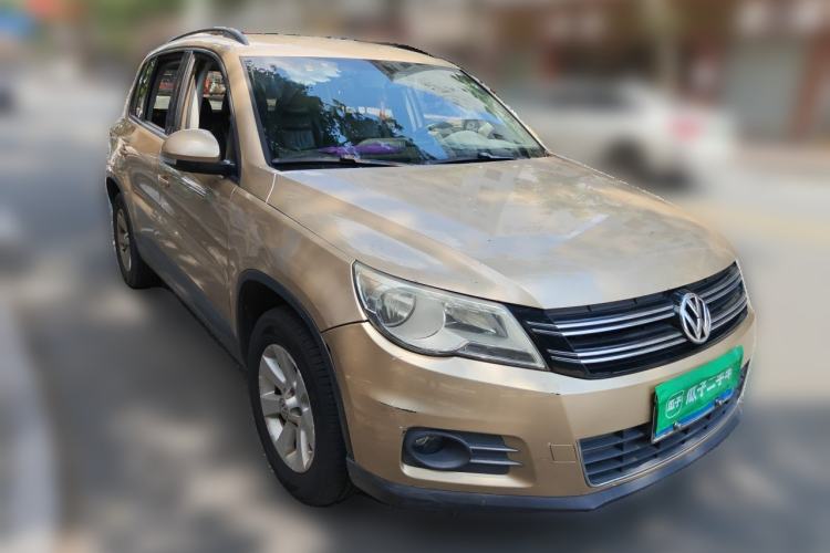 Used Volkswagen Tiguan 2012 1.8TSI Automatic Two-Wheel Drive Trend Edition Front Right 45 Deg