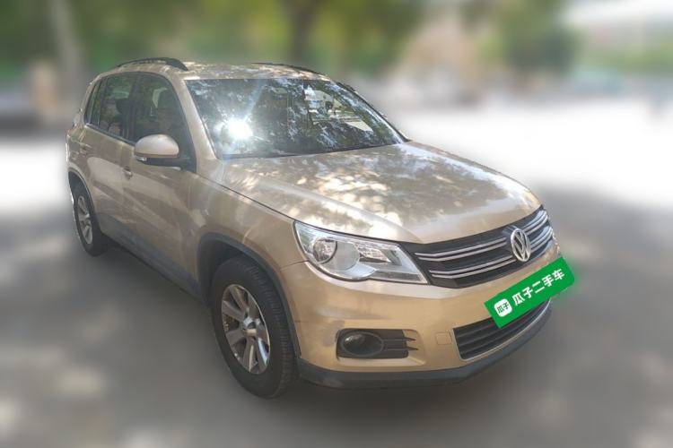 Used Volkswagen Tiguan 2012 1.8TSI Automatic Two-Wheel Drive Trend Edition Front Right 45 Deg