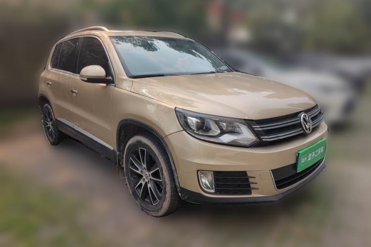 Used Volkswagen Tiguan 2012 1.8TSI Automatic Two-Wheel Drive Elite Edition Front Right 45 Deg