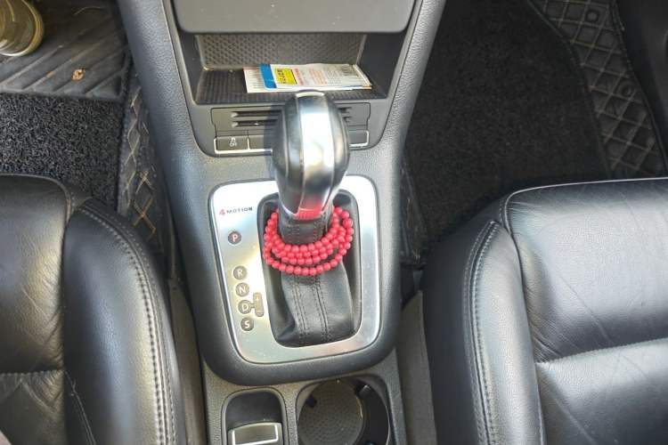 Used Volkswagen Tiguan 2012 1.8TSI Automatic All-Wheel Drive Elite Edition Gear Lever