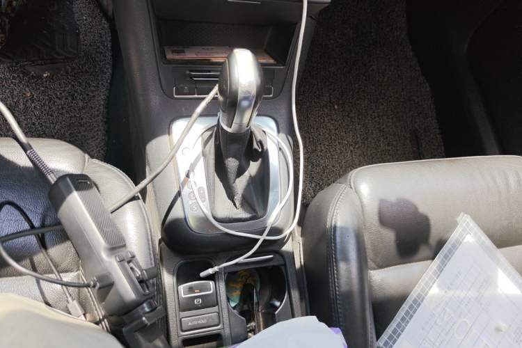 Used Volkswagen Tiguan 2012 1.8TSI Automatic Two-Wheel Drive Trend Edition Gear Lever