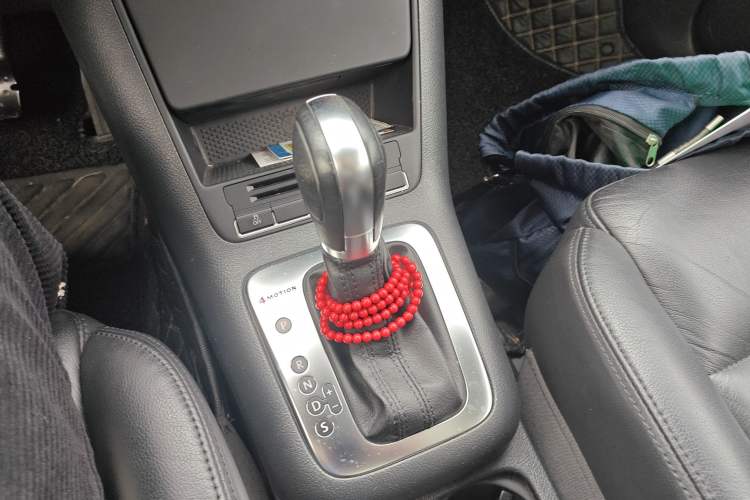 Used Volkswagen Tiguan 2012 1.8TSI Automatic All-Wheel Drive Elite Edition Gear Lever