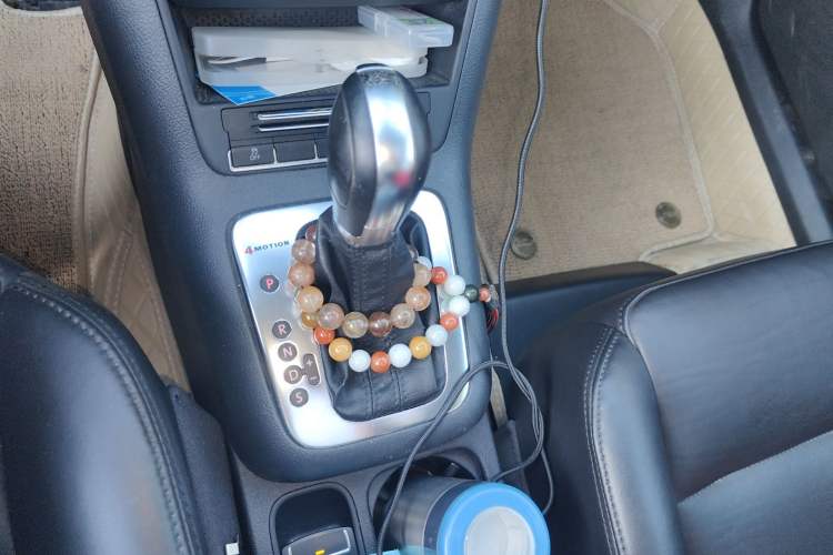 Used Volkswagen Tiguan 2012 1.8TSI Automatic All-Wheel Drive Elite Edition Gear Lever