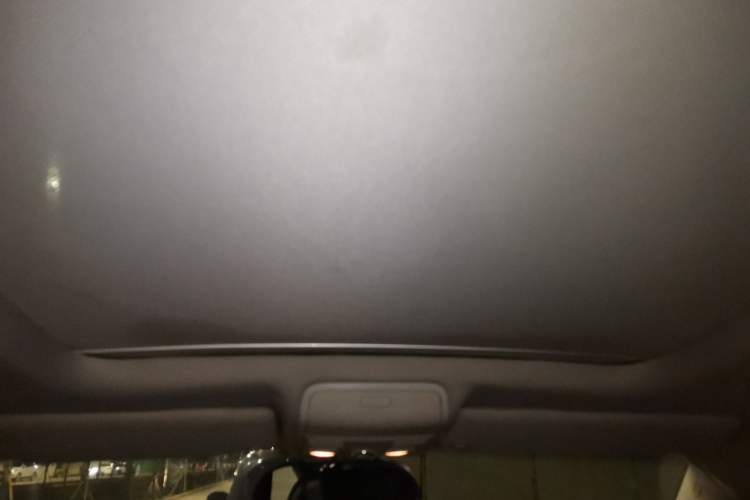 Used Volkswagen Tiguan 2012 1.8TSI Automatic Two-Wheel Drive Elite Edition Headliner