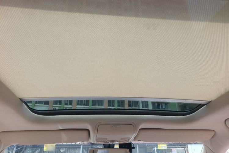 Used Volkswagen Tiguan 2012 2.0 TSI Automatic All-Wheel Drive Flagship Edition Headliner