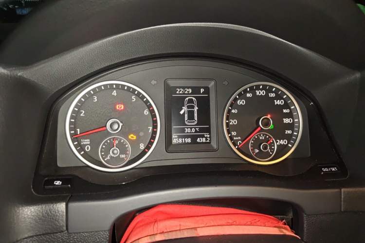 Used Volkswagen Tiguan 2012 1.8TSI Automatic All-Wheel Drive Fashion Edition Instrument Cluster