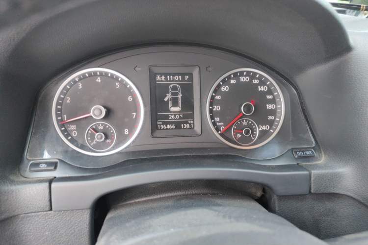 Used Volkswagen Tiguan 2012 1.8TSI Automatic All-Wheel Drive Elite Edition Instrument Cluster