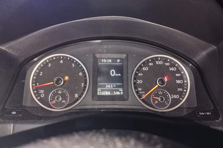 Used Volkswagen Tiguan 2012 1.8TSI Automatic Two-Wheel Drive Trend Edition Instrument Cluster