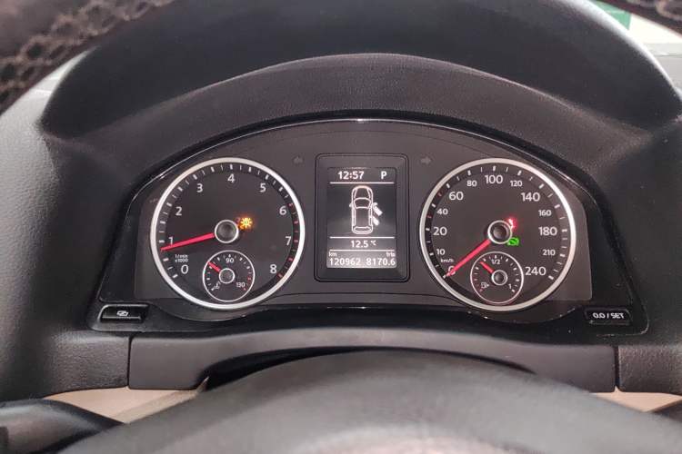 Used Volkswagen Tiguan 2012 1.8TSI Automatic Two-Wheel Drive Trend Edition Instrument Cluster