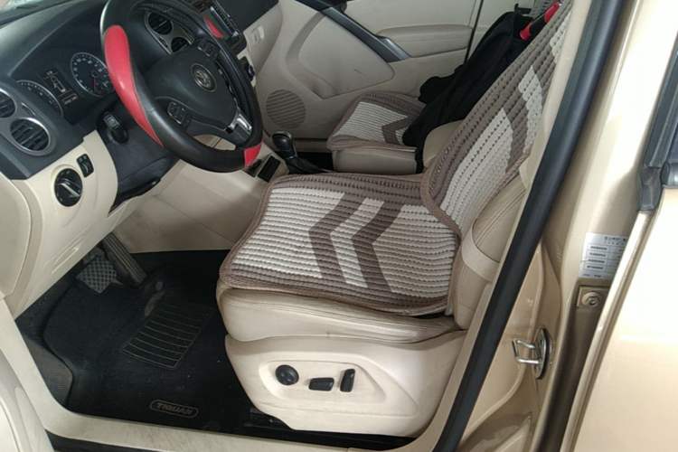 Used Volkswagen Tiguan 2012 1.8TSI Automatic Two-Wheel Drive Trend Edition Left Front Seat
