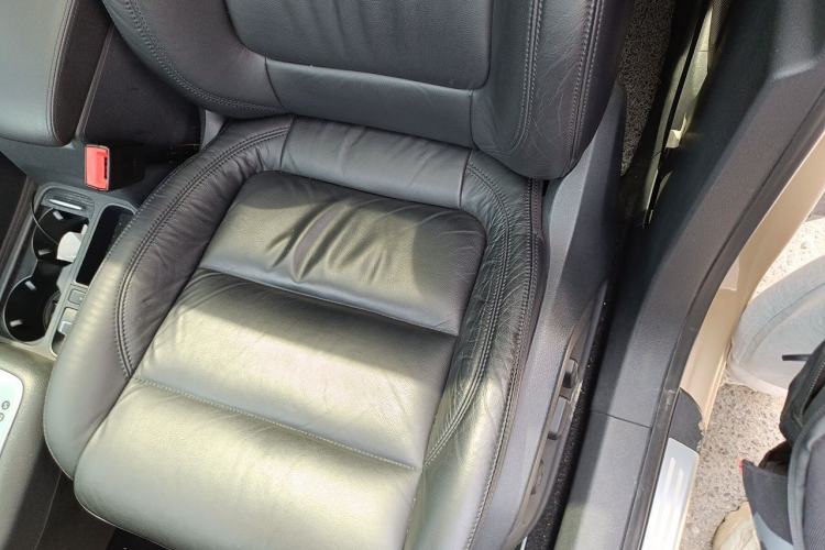 Used Volkswagen Tiguan 2012 1.8TSI Automatic All-Wheel Drive Elite Edition Left Front Seat