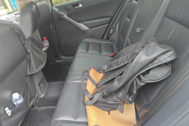 Used Volkswagen Tiguan 2012 1.8TSI Automatic Two-Wheel Drive Elite Edition Left Rear Seat