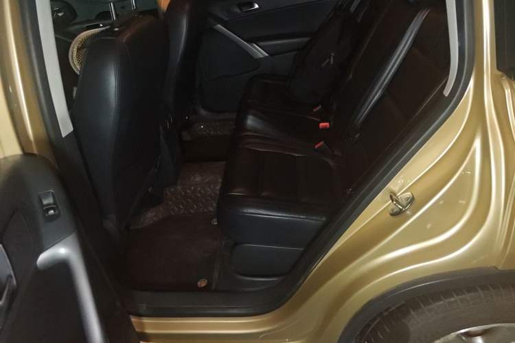 Used Volkswagen Tiguan 2012 1.8TSI Automatic Two-Wheel Drive Trend Edition Left Rear Seat