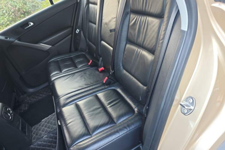 Used Volkswagen Tiguan 2012 1.8TSI Automatic All-Wheel Drive Elite Edition Left Rear Seat
