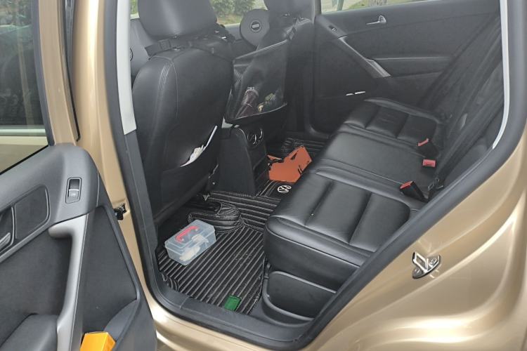 Used Volkswagen Tiguan 2012 1.8TSI Automatic Two-Wheel Drive Elite Edition Left Rear Seat