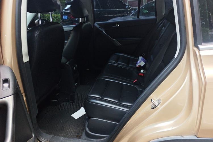 Used Volkswagen Tiguan 2012 1.8TSI Automatic Two-Wheel Drive Elite Edition Left Rear Seat