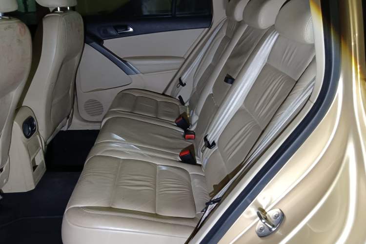 Used Volkswagen Tiguan 2012 1.8TSI Automatic All-Wheel Drive Elite Edition Left Rear Seat