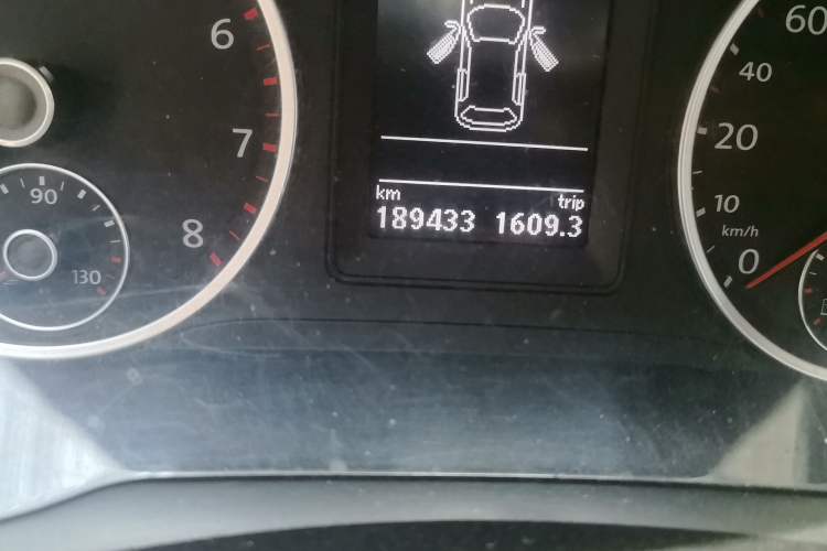 Used Volkswagen Tiguan 2012 1.8TSI Automatic Two-Wheel Drive Trend Edition Odometer Close Up