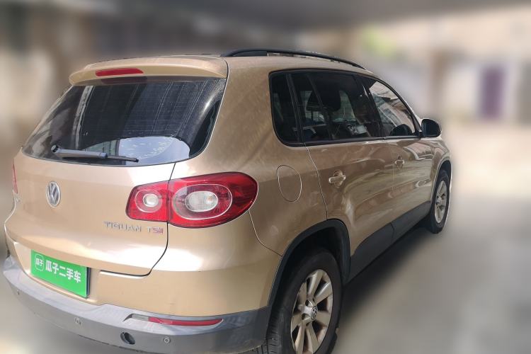 Used Volkswagen Tiguan 2012 1.8TSI Automatic Two-Wheel Drive Trend Edition Rear Right 45 Deg