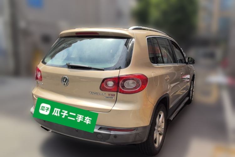 Used Volkswagen Tiguan 2012 2.0 TSI Automatic All-Wheel Drive Elite Edition Rear Right 45 Deg