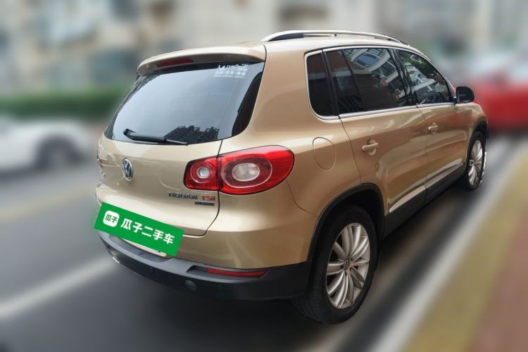 Used Volkswagen Tiguan 2012 2.0 TSI Automatic All-Wheel Drive Flagship Edition Rear Right 45 Deg
