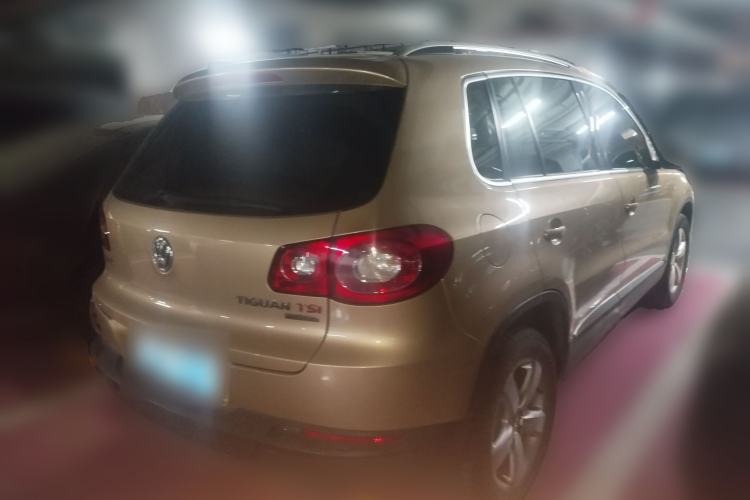 Used Volkswagen Tiguan 2012 2.0 TSI Automatic All-Wheel Drive Elite Edition Rear Right 45 Deg