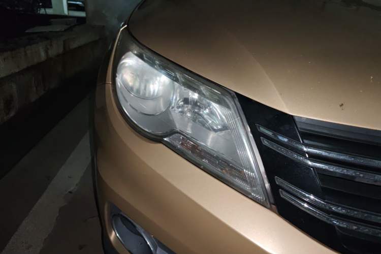 Used Volkswagen Tiguan 2012 1.8TSI Automatic All-Wheel Drive Fashion Edition Right Front Headlight