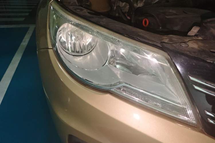 Used Volkswagen Tiguan 2012 1.8TSI Automatic Two-Wheel Drive Trend Edition Right Front Headlight